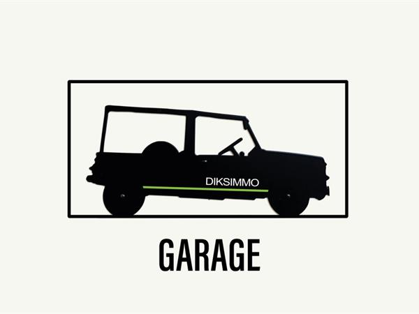 Garagebox met aanpalende berging