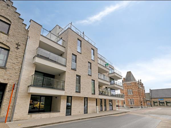 Instapklaar nieubouw appartement met 2 slaapkamers en zonnig terras in het centrum van Diksmuide