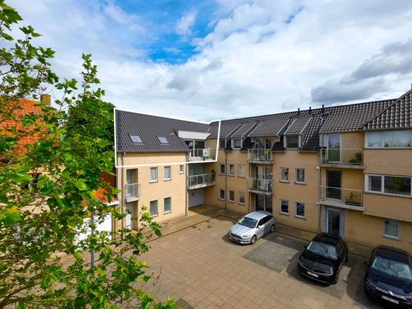 Recent, lichtrijk appartement in Diksmuide te koop