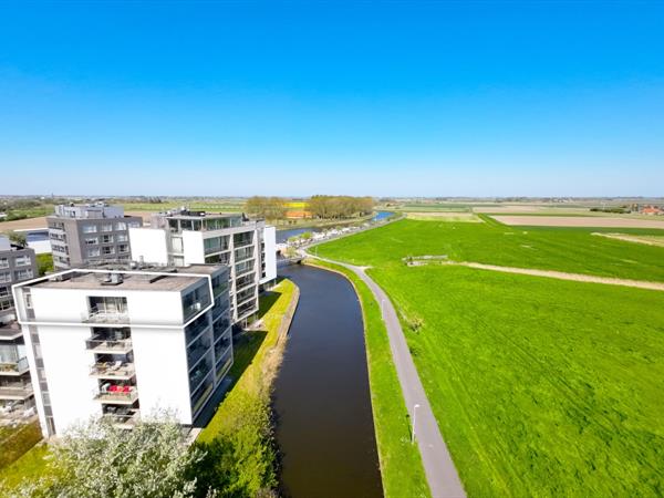 Stijlvol penthouse met panoramische vergezichten in Diksmuide