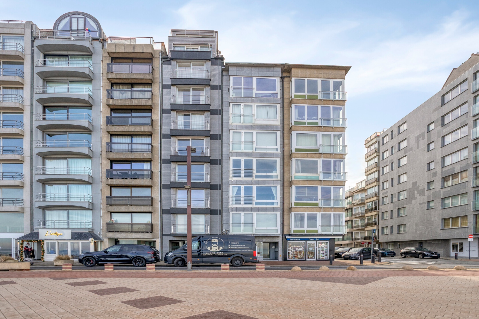 Handelsgelijkvloers Zeedijk Knokke