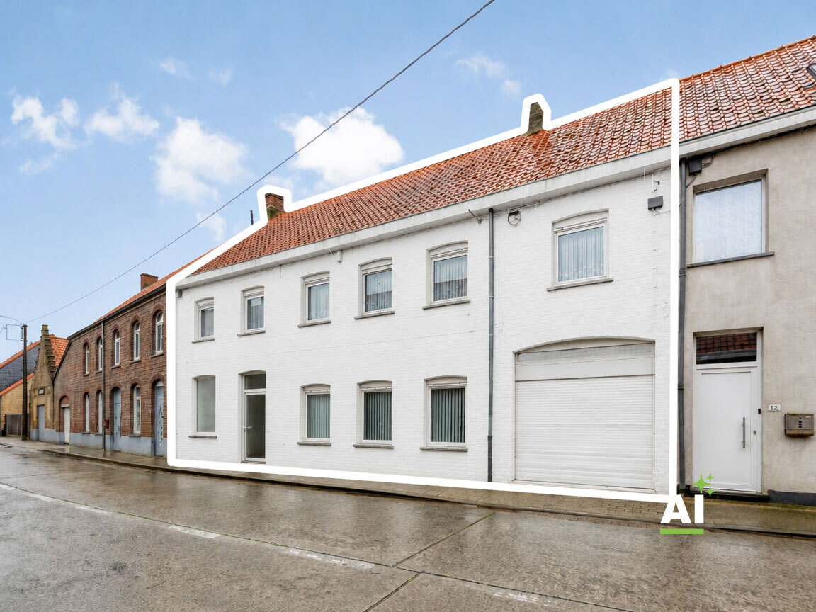 Ruime woning met voormalige handelsruimte en tal van mogelijkheden