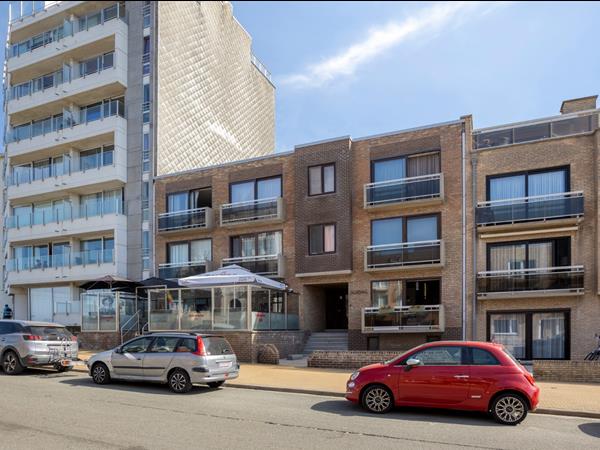 Unieke horecagelegenheid met terras nabij het strand