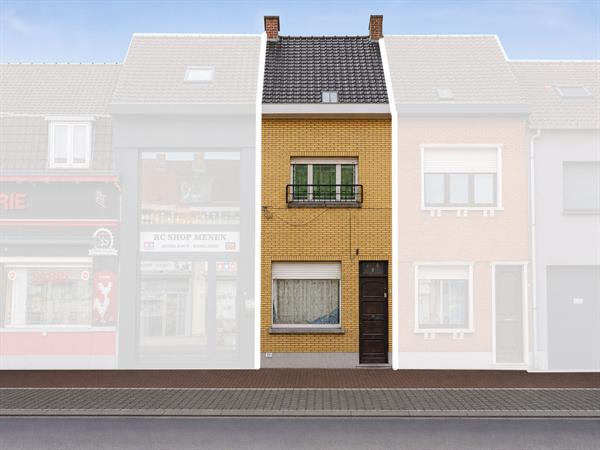 Instapklare, verder op te frissen, stadswoning met 2 slaapkamers, zolder en stadstuin in Menen