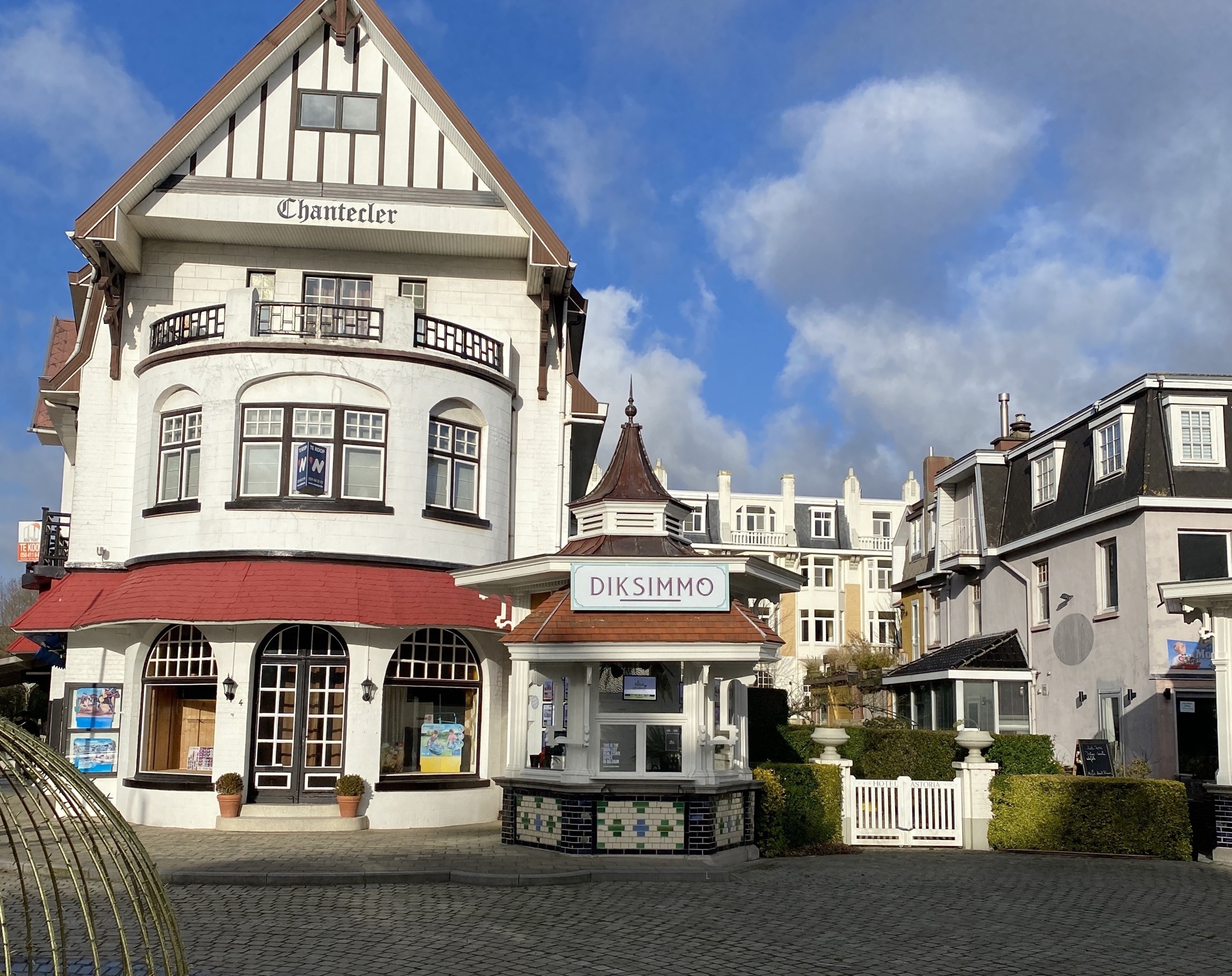 Ontdek het kleinste vastgoedkantoor van België